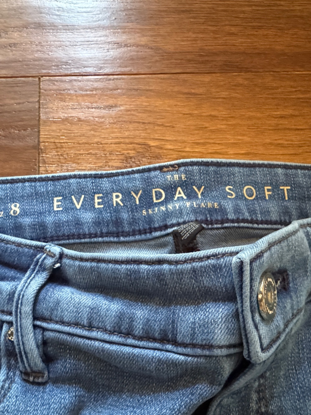 White House Black Market Everyday Soft Skinny Flare Women's Blue Jeans - Size 8
